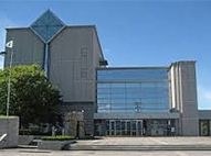 青森県立図書館